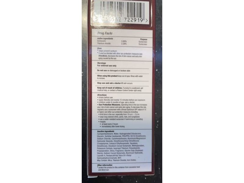 Charlotte Tilbury Light Wonder Your Light Dream Skin Foundation, 6 Medium,1.3 fl oz/40 ml