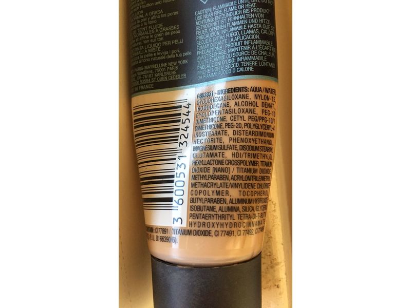 Maybelline New York Fit Me Matte & Poreless Foundation 130 Buff Beige 30ml