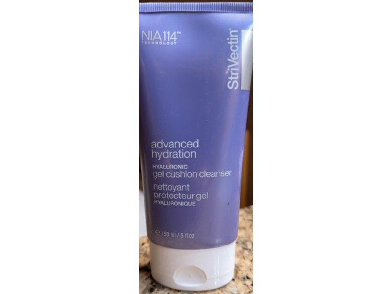StriVectin Advanced Hyaluronic Gel Cushion Cleanser, 5 fl oz/150 mL