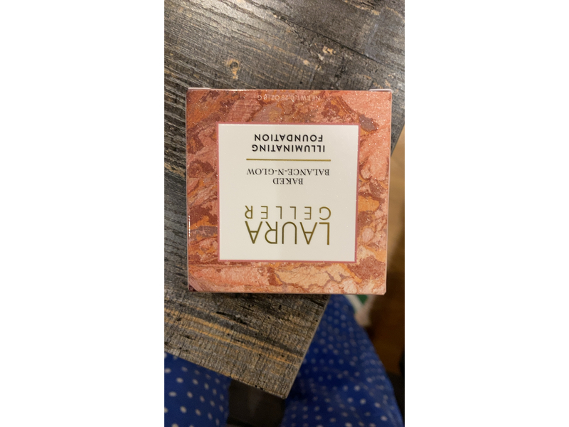 Laura Geller Baked Balance-N-Glow Illuminating Foundation, Medium, 0.28 oz/8 g