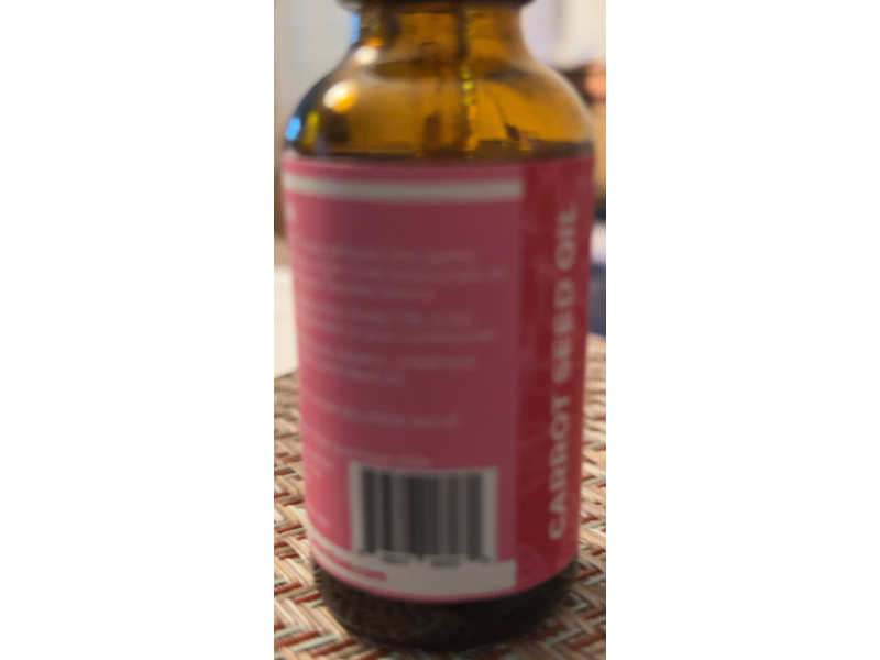 Leven Rose Pure & Organic Carrot Seed Oil, 1 fl oz/30 mL