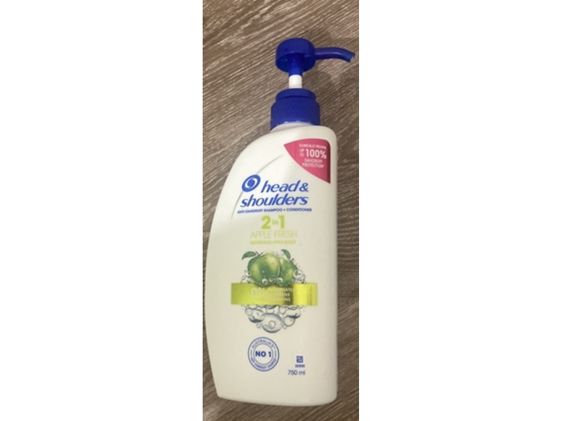 Head & Shoulders Anti Dandruff Shampoo + Conditioner, Apple Fresh, 750 mL
