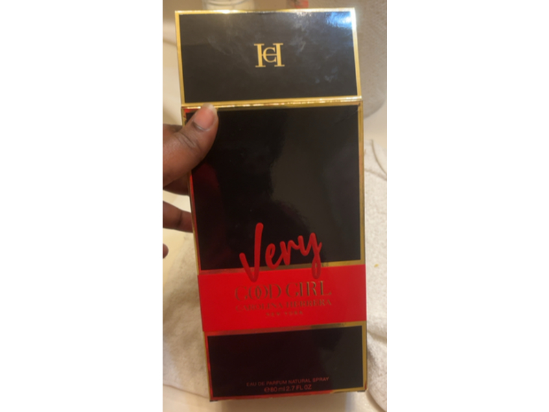 Carolina Herrera Eau De Parfum Spray, Very Good Girl, 2.7 oz/80 mL