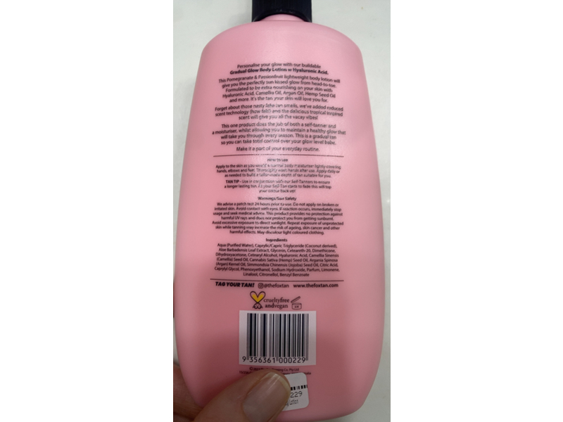 The Fox Tan Gradual Glow Body Lotion, 10.1 fl oz/300 mL