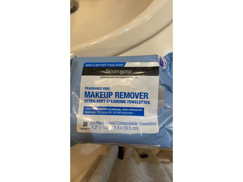 Neutrogena Ultra Soft Makeup Remover Cleansing Towelettes, 25 Count