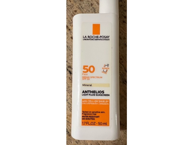 La Roche-Posay Mineral Anthelios Liquid Fluid Sunscreen, SPF 50, 1.7 fl oz/50 mL
