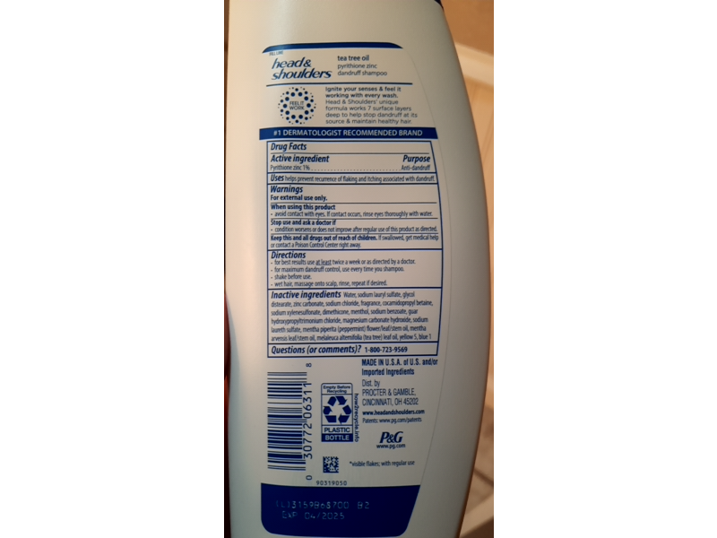 Head & Shoulders Hydrates & Intensely Cools Daily Shampoo, Tea Tree Oil, 12.5 fl oz/370 mL