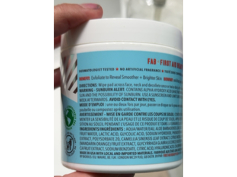 First Aid Beauty Facial Radiance Pads, 60 Pads