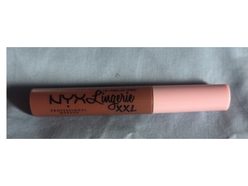 Nyx Professional Makeup Lip Lingerie XXL Matte Liquid Lipstick, Hot Caramelo, 0.13 fl oz/4 mL