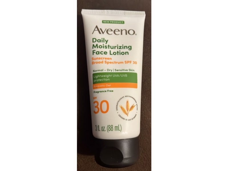 Aveeno Daily Moisturizing Face Lotion, Fragrance Free SPF 30, 3 fl oz/88 mL