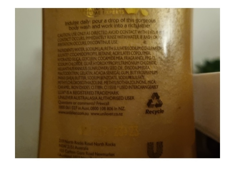 Lux Exfoliating Body Wash, Evenly Gorgeous, 400 mL