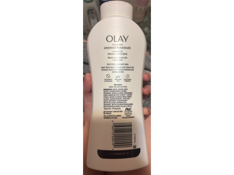 Olay Essential Botanicals Body Wash, Spiced Chai & Pear, 23.6 fl oz/700 mL