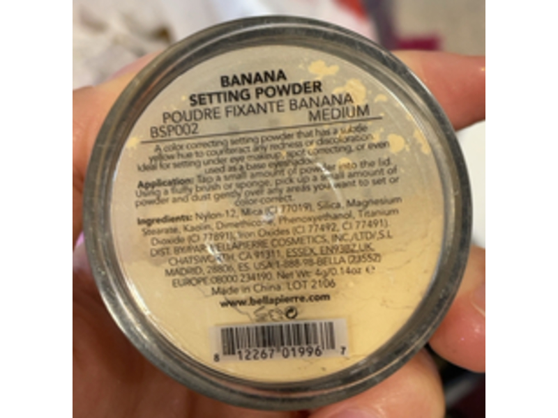 Bella Pierre Banana Setting Powder, Medium, 0.14 oz/4 g