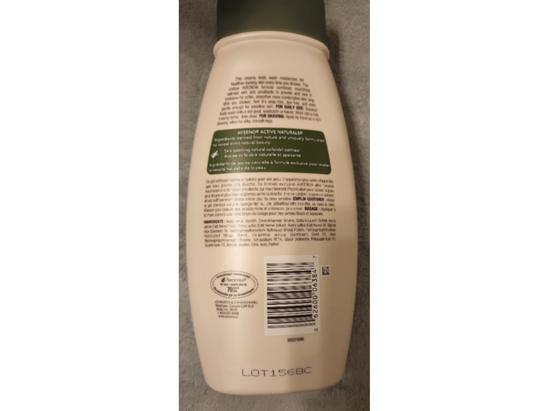Aveeno Daily Moisturizing Body Wash, 532 mL