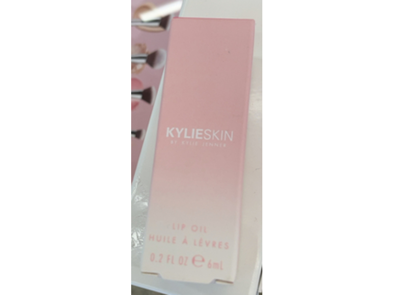 Kylie Skin Lip Oil, Strawberry, 0.2 fl oz/6 mL