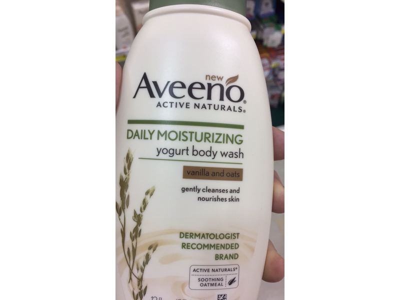 Aveeno Daily Moisturizing Yogurt Body Wash, 18 fl oz/532 mL