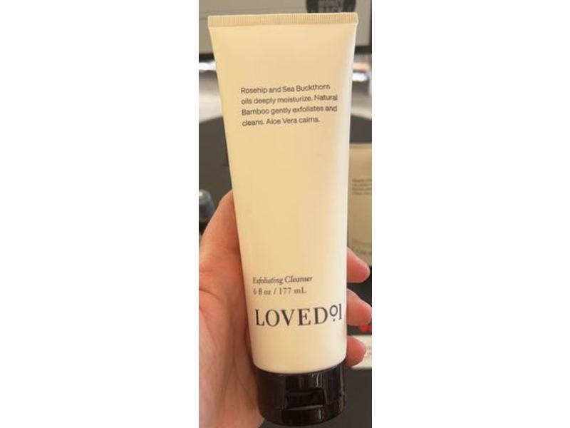 Loved01 Exfoliating Cleanser, 6 fl oz/177 mL