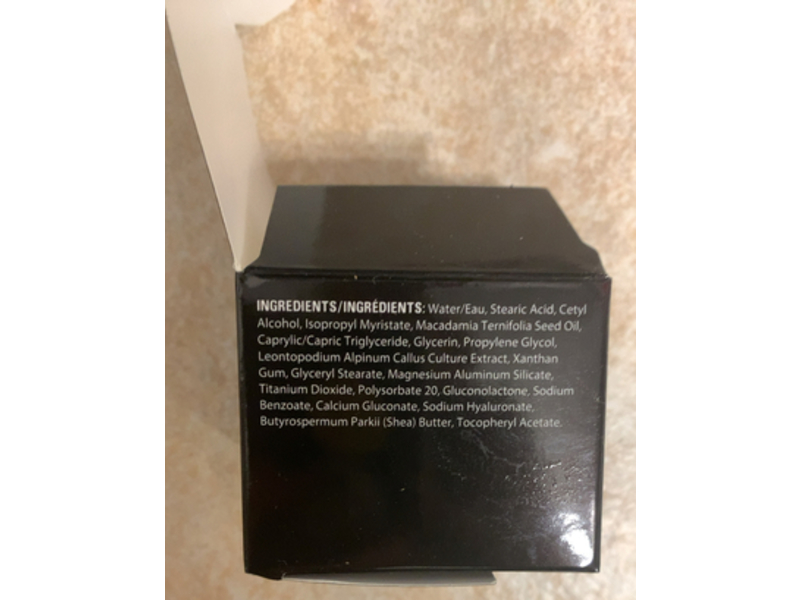 Fiera Multi-Effect Neck + Decolletage Cream, 1.69 fl oz/50 mL