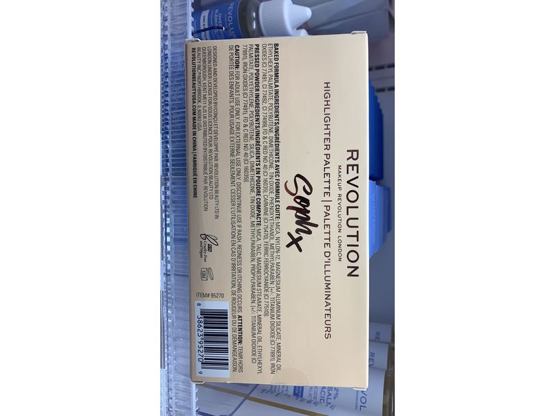 Makeup Revolution SophX Highlighter Palette