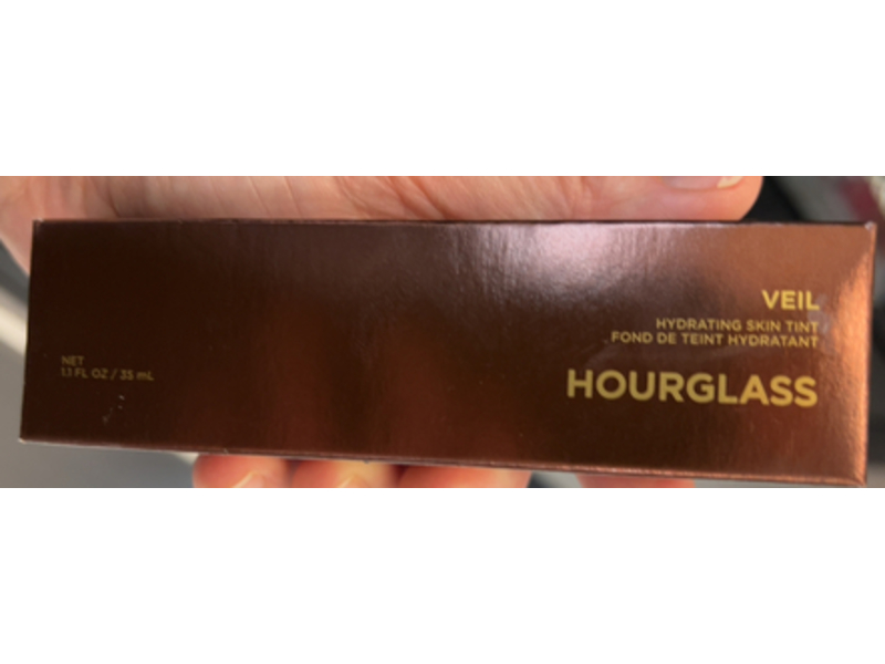 Hourglass Veil Hydrating Skin Tint, Shade 17, 1.1. fl oz/35 mL