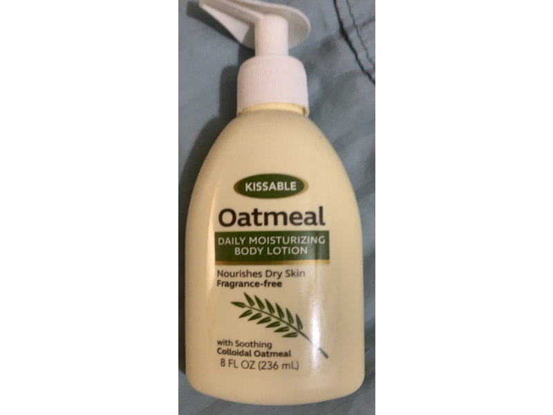 Kissable Daily Moisturizing Body Lotion, Colloidal Oatmeal, 8 fl oz/236 mL