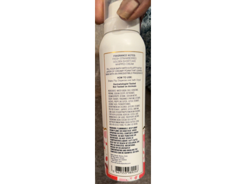 Bath & Body Works Whipped Bath Foam, Strawberry Pound Cake, 3.5 oz/100 g