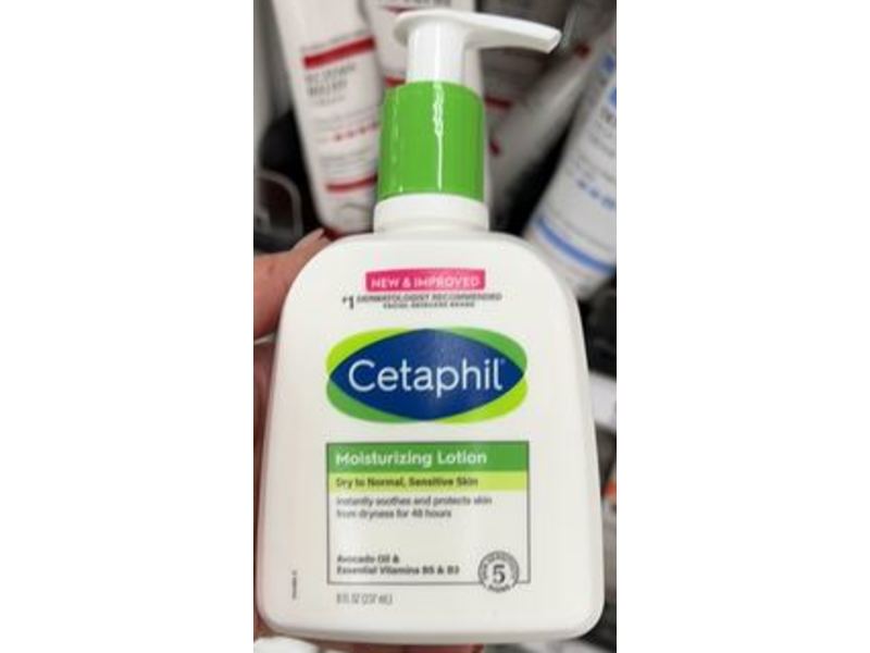 Cetaphil Moisturizing Lotion, Dry To Normal, Sensitive Skin, 8 fl oz/237 mL