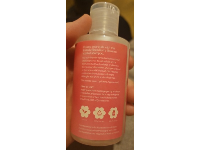 Only Curls All Curl Cleanser, Berry Blossom, 3.4 fl oz/100 mL