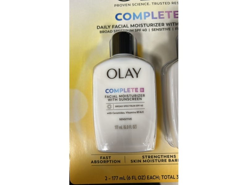 Olay Complete + Face Moisturizer, SPF 40, 6 fl oz/177 mL, 2 Pack