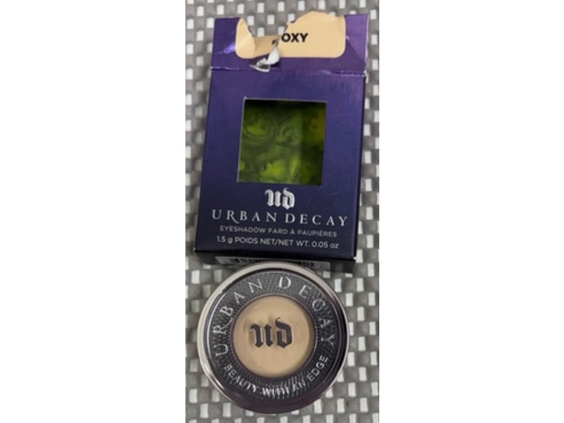 Urban Decay Eyeshadow, Foxy, 0.05 oz/ 1.5 g
