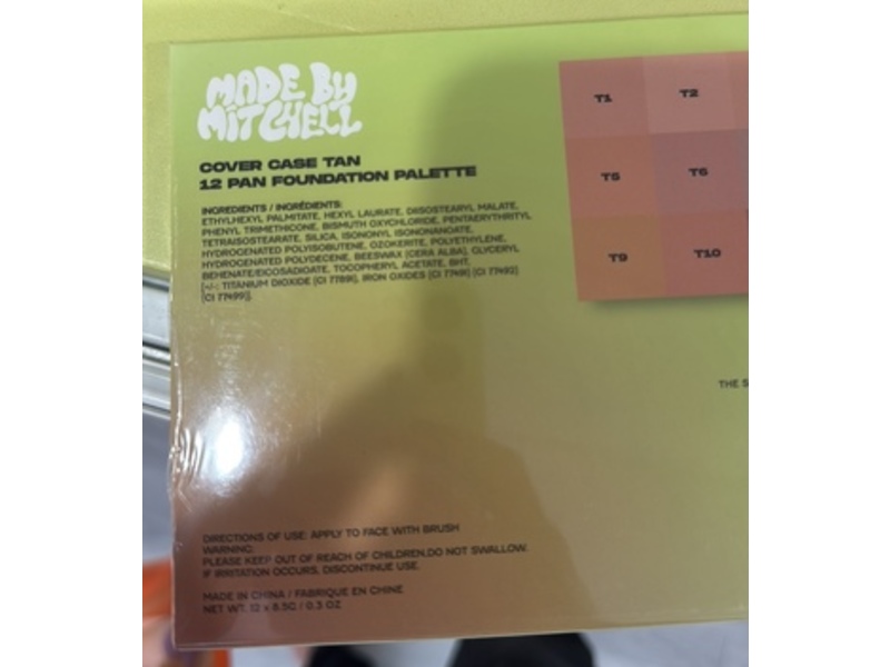 Made By Mitchell Cover Case Foundation Palette, Tan