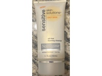 Neutrogena Sensitive Skin Solution Foaming Cleanser, 5.1 fl oz/150 mL - thumbnail 2