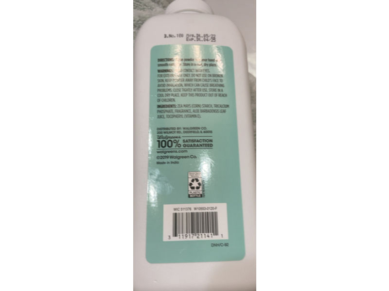 Well Beginnings Cornstarch Baby Powder, Aloe Vera & Vitamin E, 22 oz/624 g