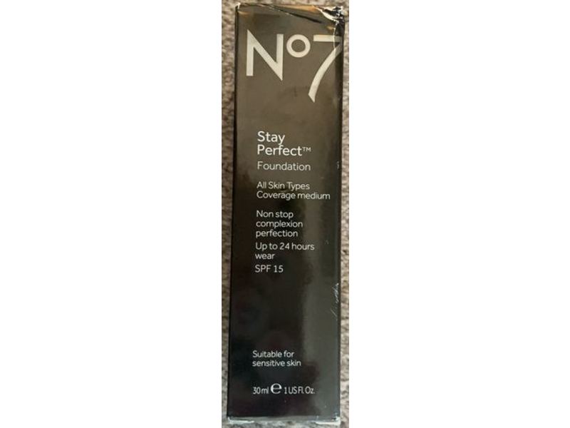 No7 Stay Perfect Foundation, Latte, SPF 15, 1 fl oz/30 ml