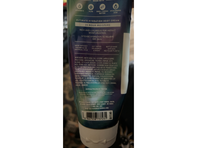Bath & Body Works Aroma Northern Brights Ultimate Hydration Body Cream, Eucalyptus Pine, 8 oz/226 g