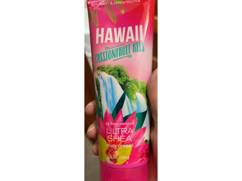 Bath & Body Works Body Cream, Hawaii Passionfruit Kiss, 8 oz/ 226 g