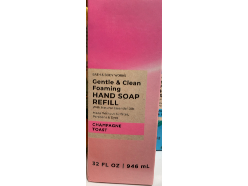 Bath & Body Works Gentle & Foaming Hand Soap Refill, Champagne Toast, 32 fl oz/946 mL