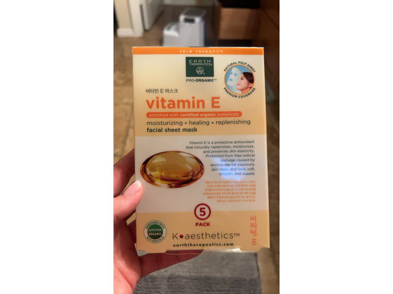 Earth Therapeutics Vitamin E Facial Sheet Mask, Moisturizing, 0.70 fl oz/20 mL