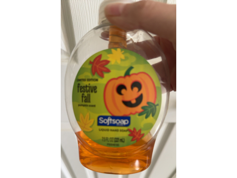Softsoap Liquid Hand Soap, Festive Fall Pumpkin Scent, 7.5 fl oz/221 mL