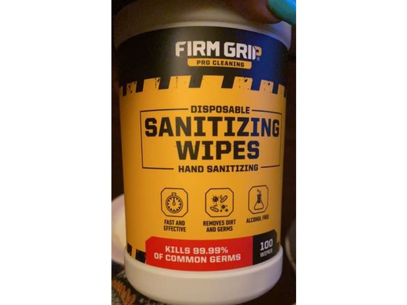 Firm Grip Disposable Hand Sanitizing Wipes, 100 Wipes