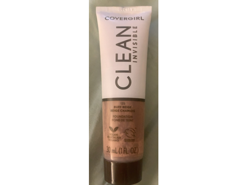 Covergirl Clean Invisible Foundation, 125 Buff Beige, 1 fl oz/30 mL