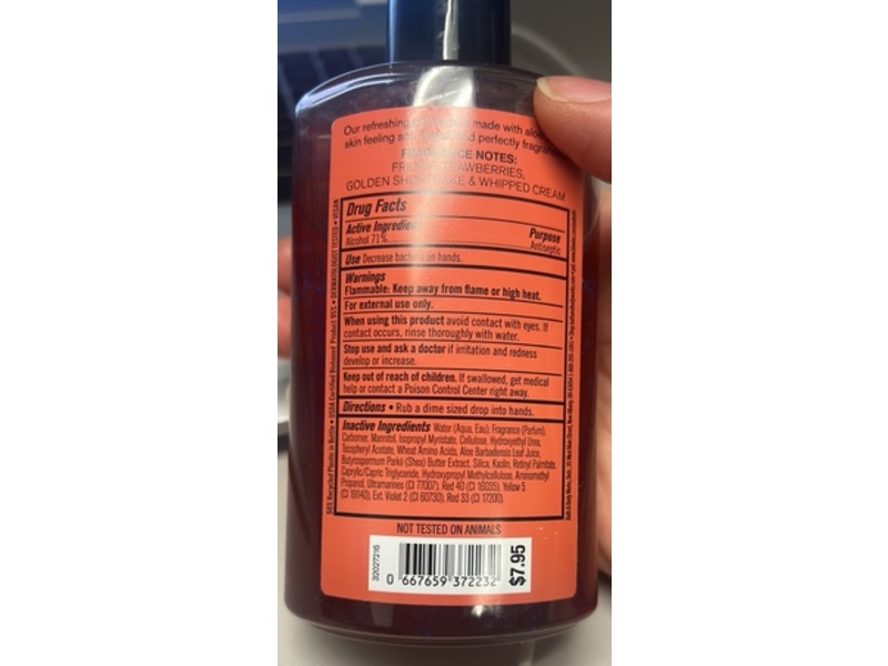 Bath & Body Works Anti-Bacterial Hand Gel, Strawberry Pound Cake, 7.6 fl oz/225 mL, Pack Of 2