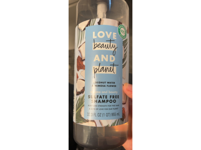 Love Beauty & Planet Volume & Bounty Thickening Shampoo, Coconut Water & Mimosa Flower, 32.3 fl oz/955 mL