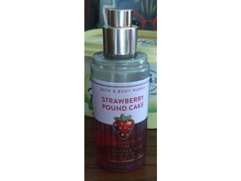 Bath & Body Works Body & hair Fine Fragrance Mist, Strawberry Pound Cake, 2.5 fl oz/75 mL
