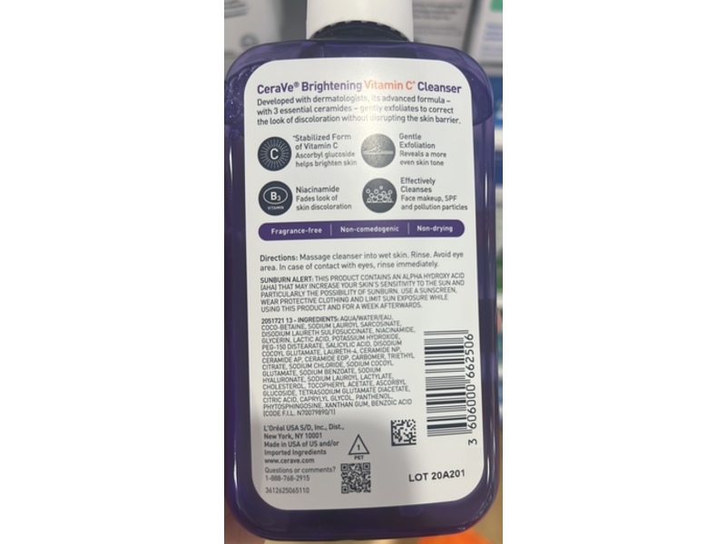 CeraVe Brightening Cleanser, Vitamin C, 8 fl oz/237 mL