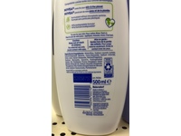 Nivea Derma Comfort Caring Body Wash, Hyaluronic Acid + Provitamin B5, 16.9 fl oz/500 mL, Pack Of 3 - thumbnail 3