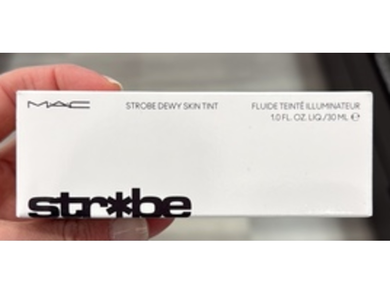 M.A.C Cosmetics Strobe Dewy Skin Tint, Medium 2, 1 fl oz/30 mL