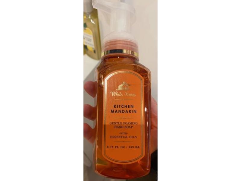 Bath & Body Works Gentle Hand Soap, Kitchen Mandarin, 8.75 fl oz/259 mL