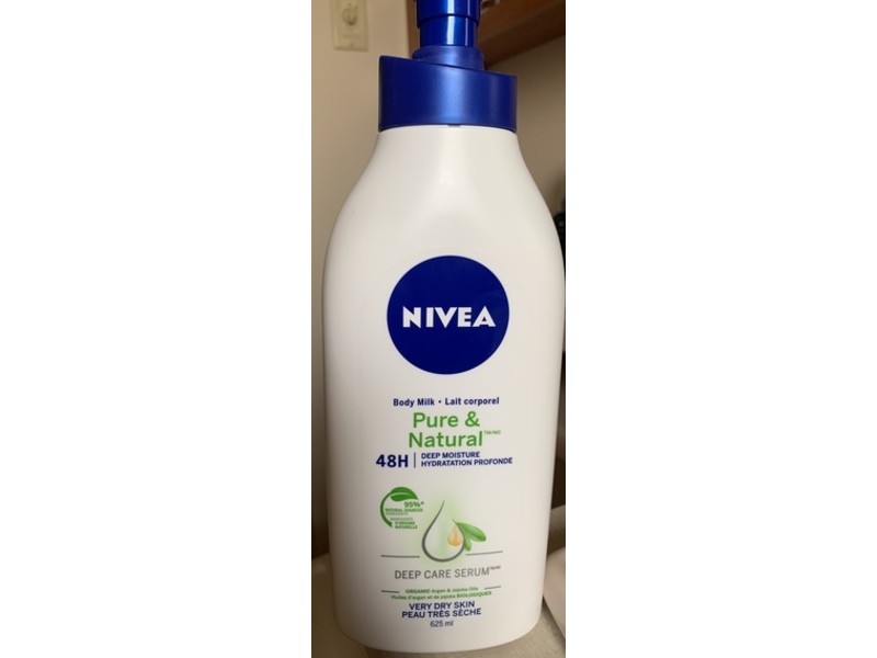 Nivea Pure & Natural Body Milk, Organic Argan & Jojoba Oils, 625 mL