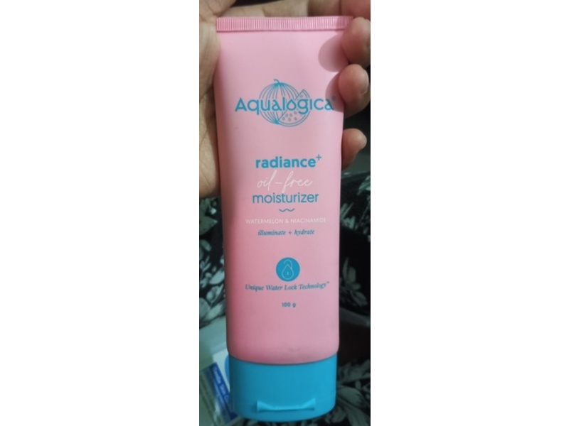 Aqualogica Radiance Moisturizer, 100 g